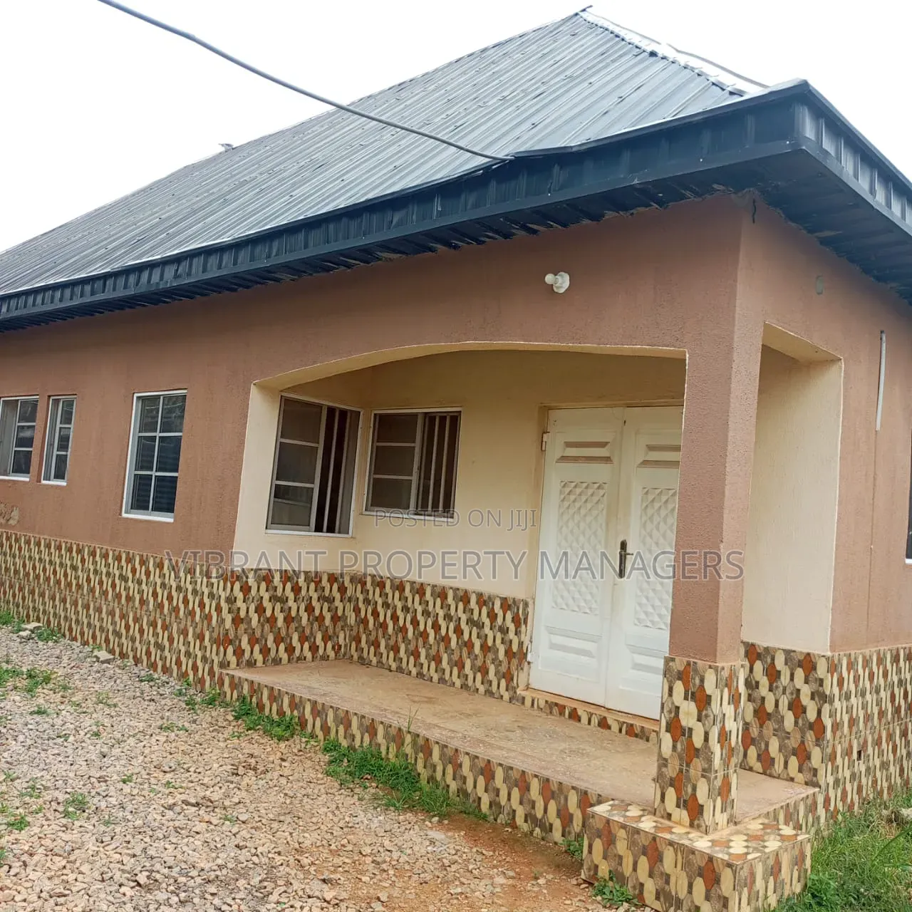 3bdrm Bungalow in Barnawa Phase 2, Kaduna / Kaduna State for sale