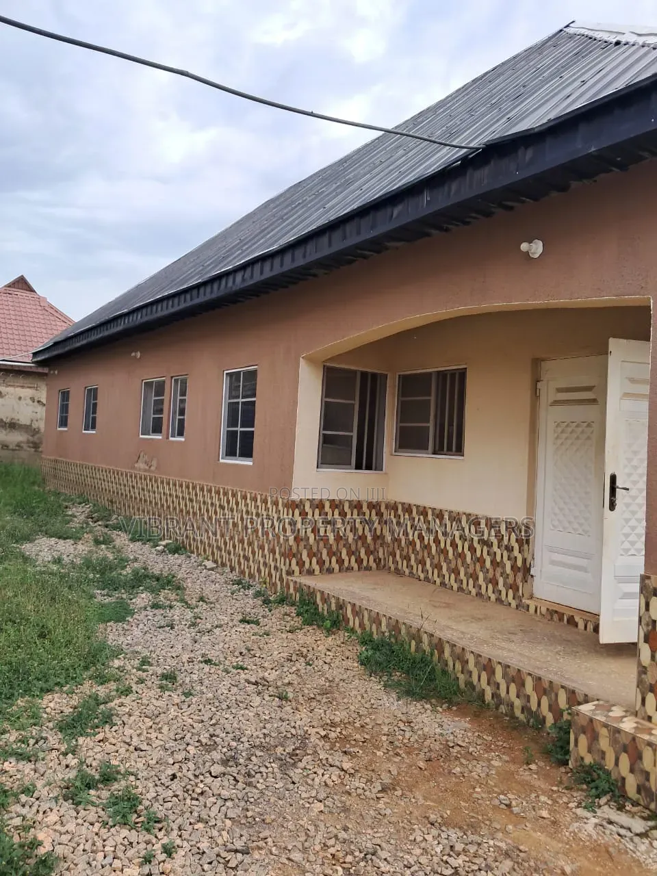 3bdrm Bungalow in Barnawa Phase 2, Kaduna / Kaduna State for sale