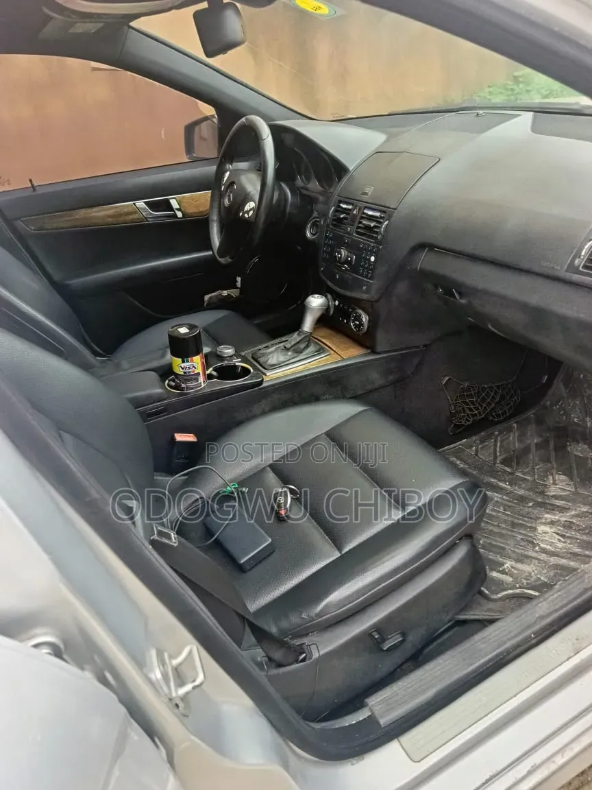 Mercedes-Benz C300 Sport Sedan AWD (3.0L 6cyl 7A) 2009 Silver