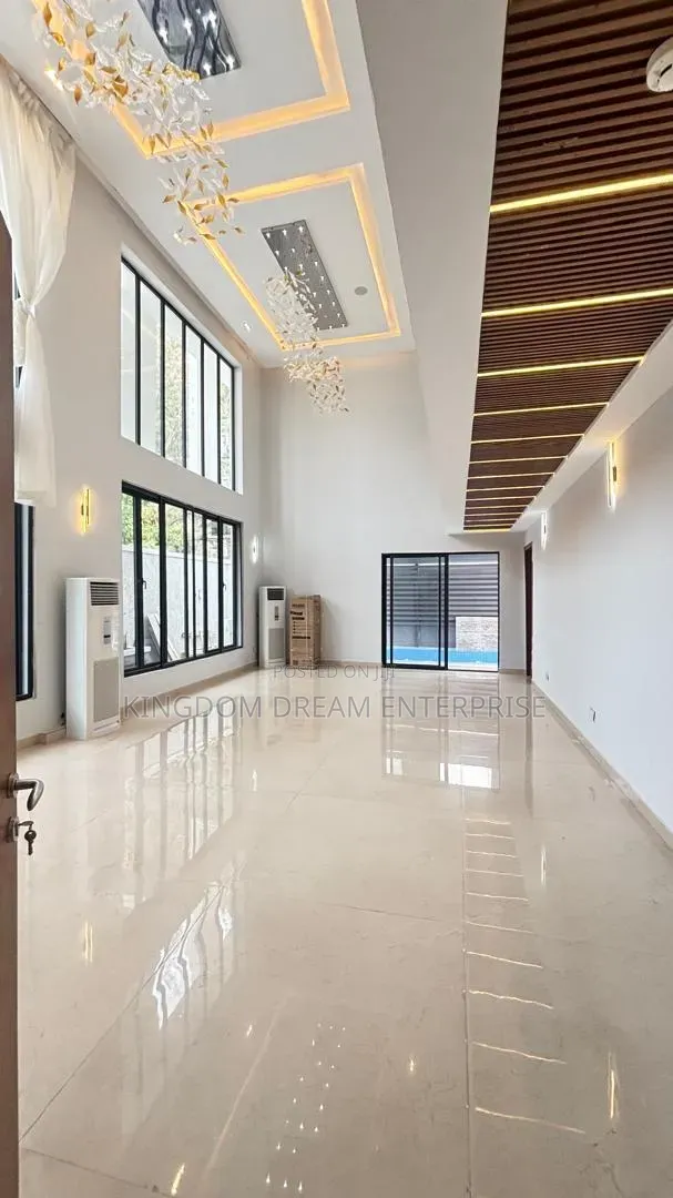 6bdrm House in Banana Island Ikoyi for sale