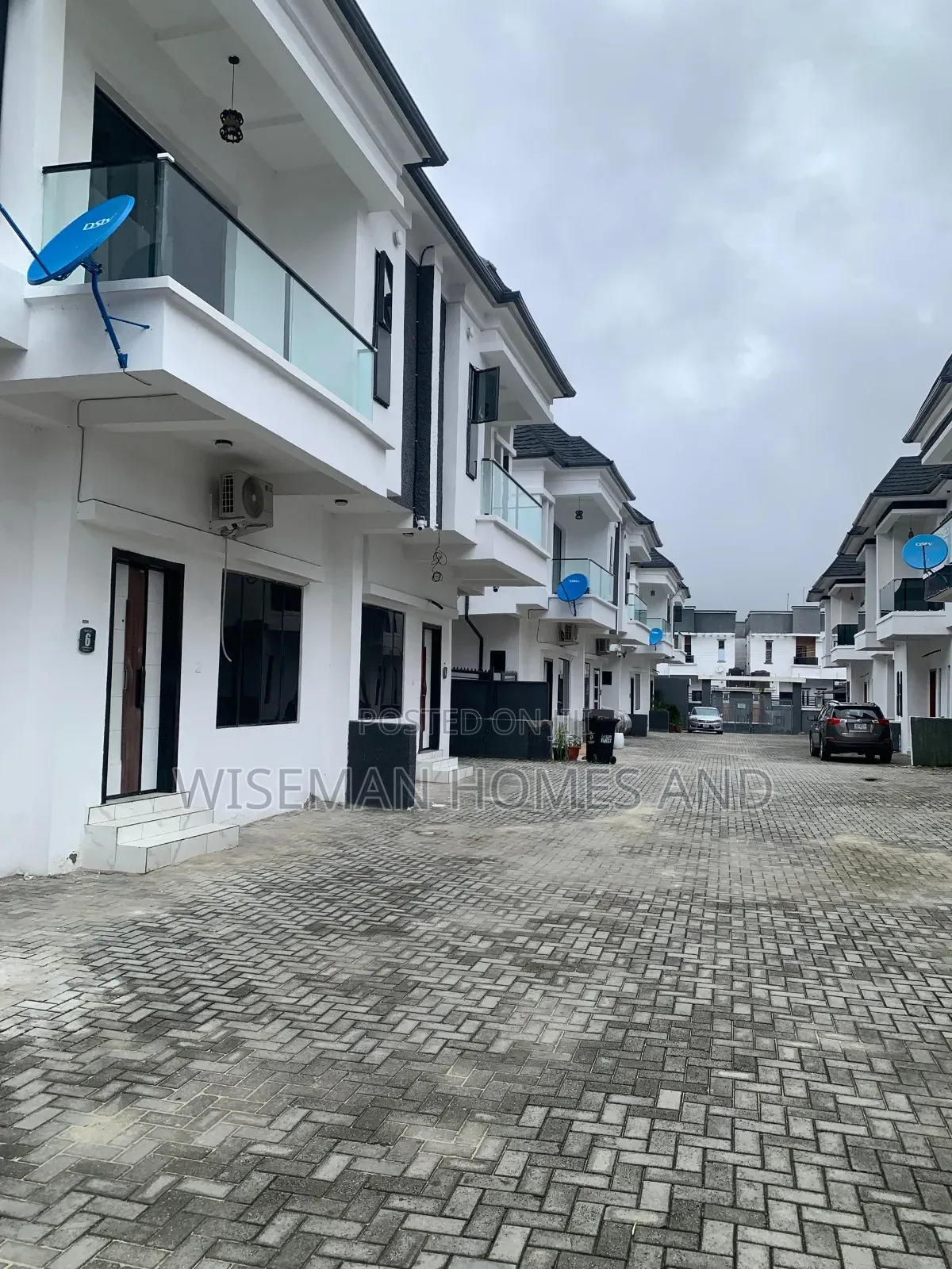 4bdrm Duplex in Ikota Lekki Eti-Osa for sale