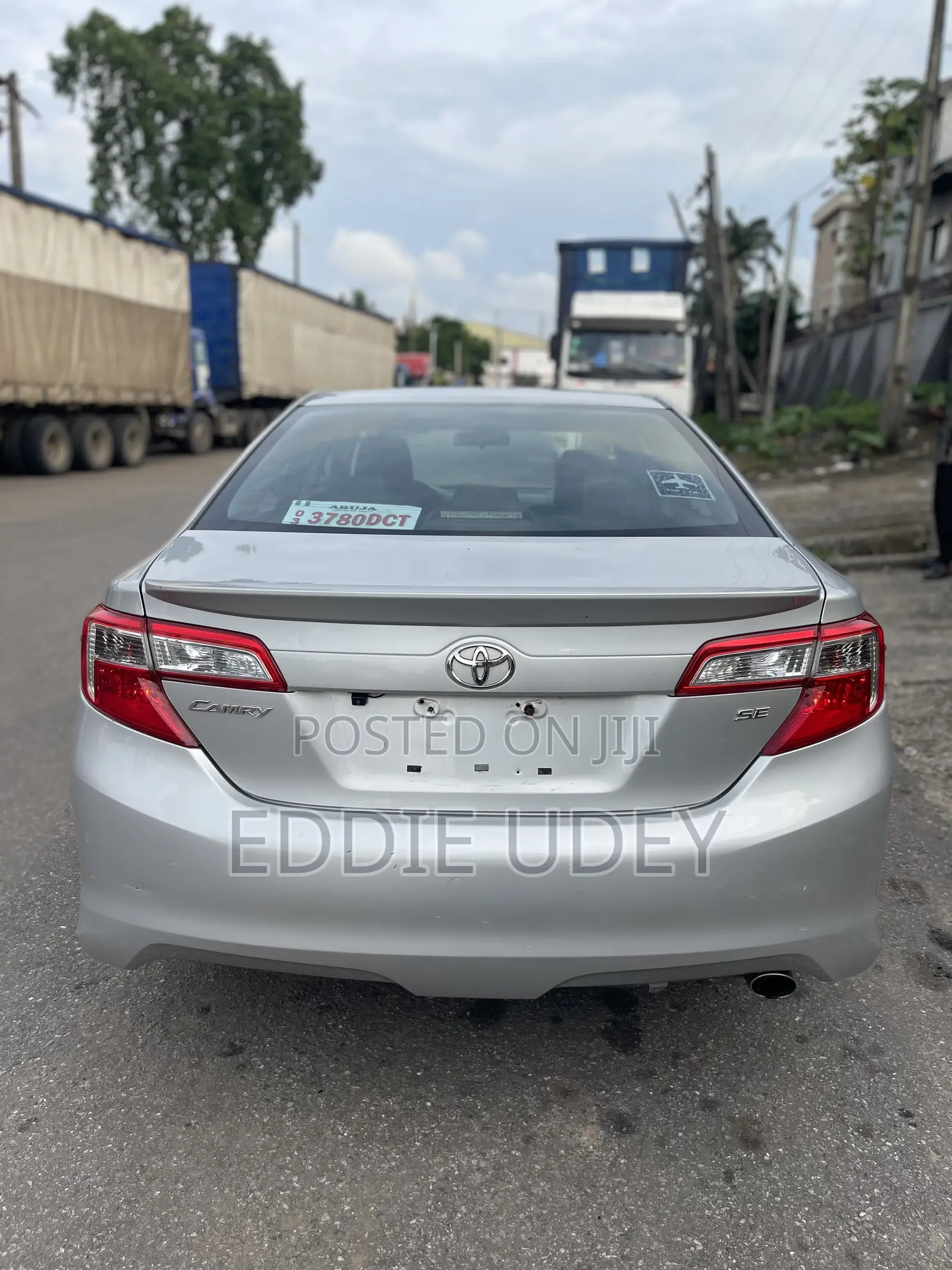 Toyota Camry SE 4dr Sedan (2.5L 4cyl 6A) 2012 Silver