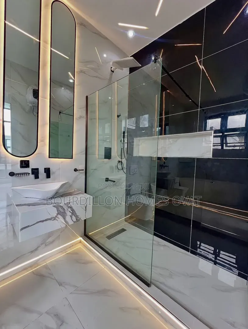 4bdrm Duplex in Lekki Palm City for sale