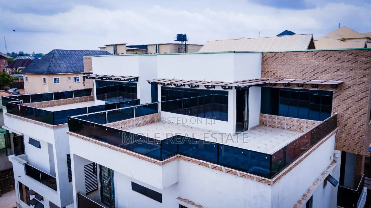 Furnished 5bdrm Maisonette in New Haven, Enugu for sale
