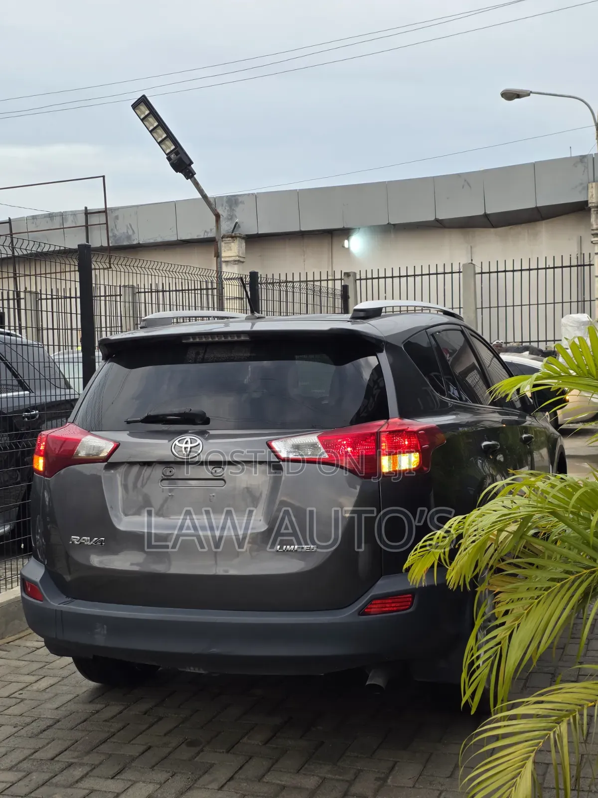 Toyota RAV4 2015 Gray