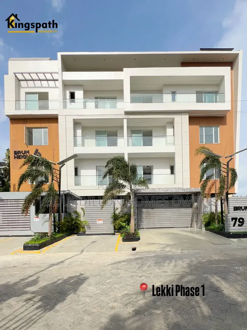 2bdrm Apartment in Lekki Phase 1 for sale