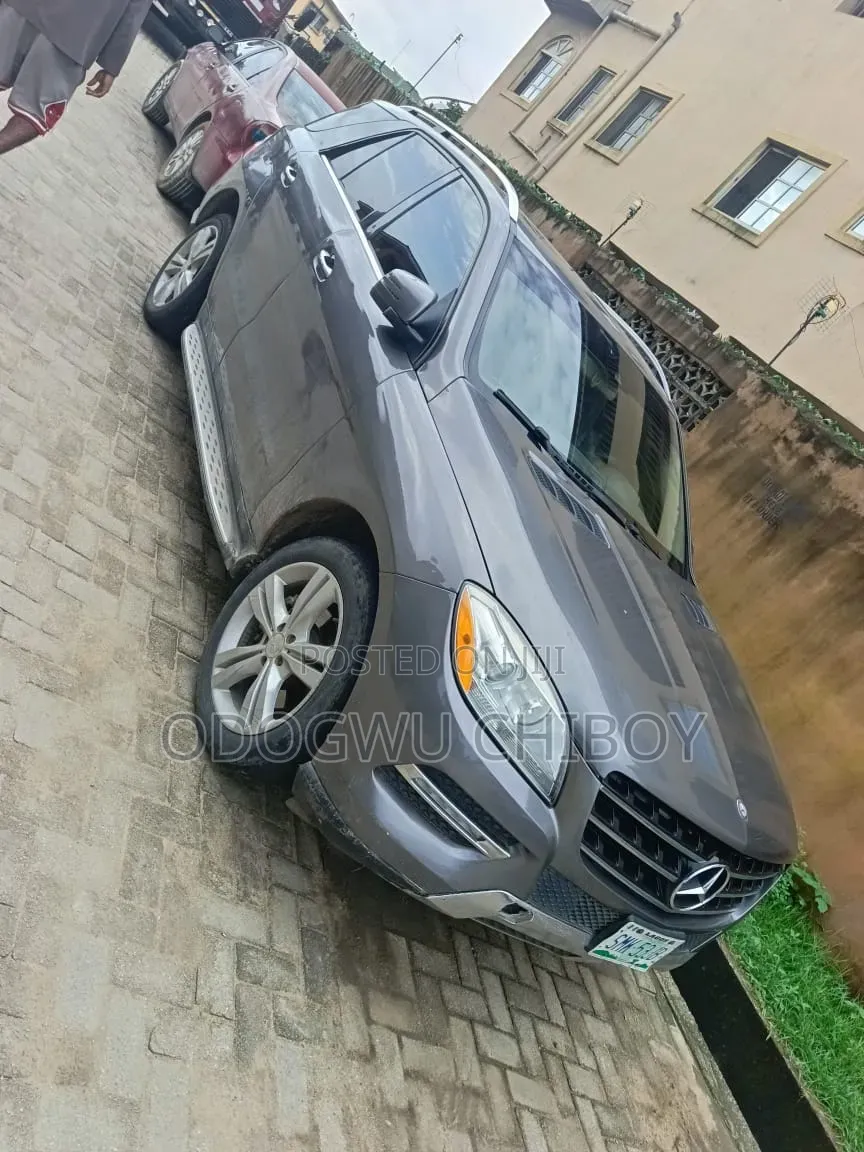 Mercedes-Benz M Class 2013 Gray