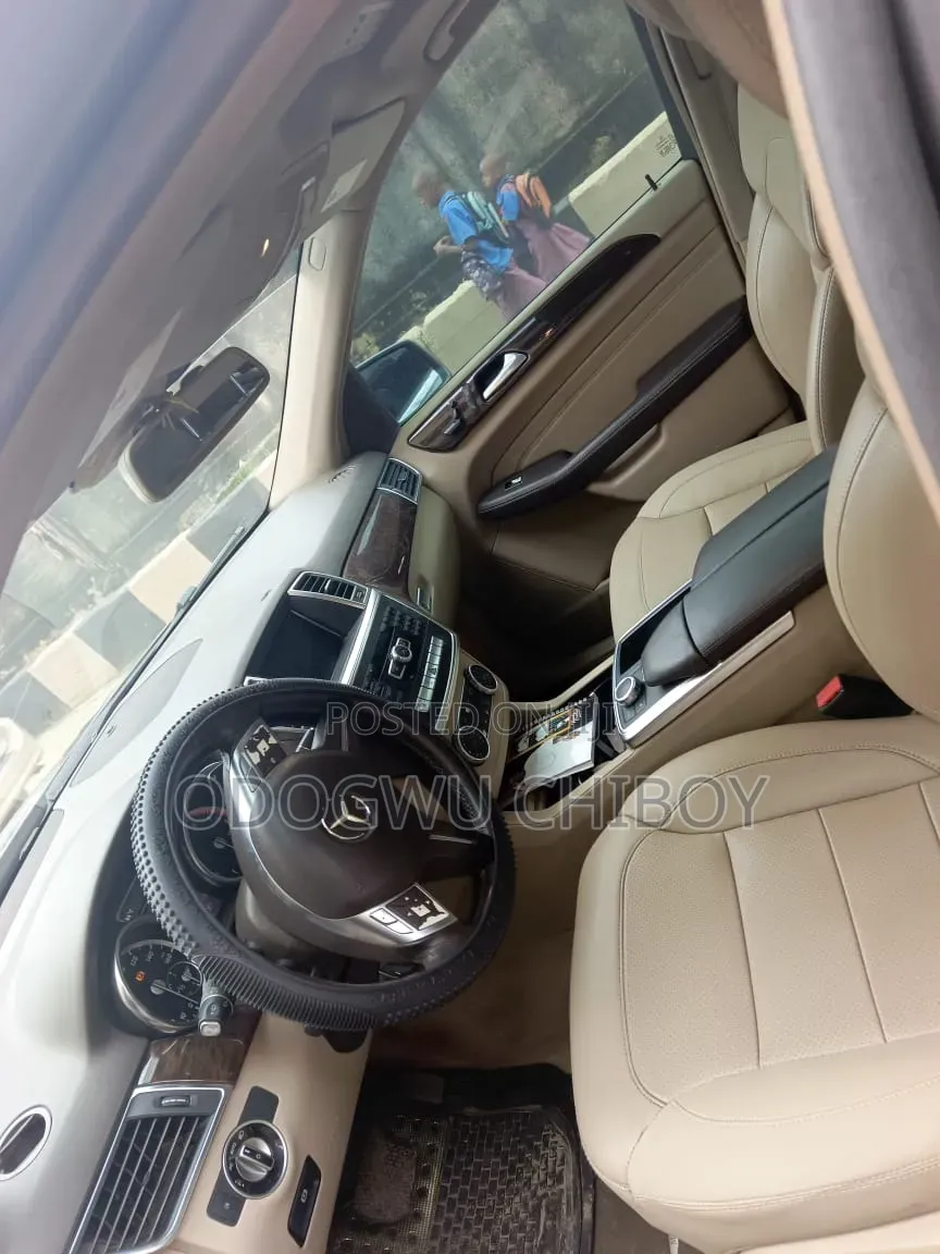Mercedes-Benz M Class 2013 Gray