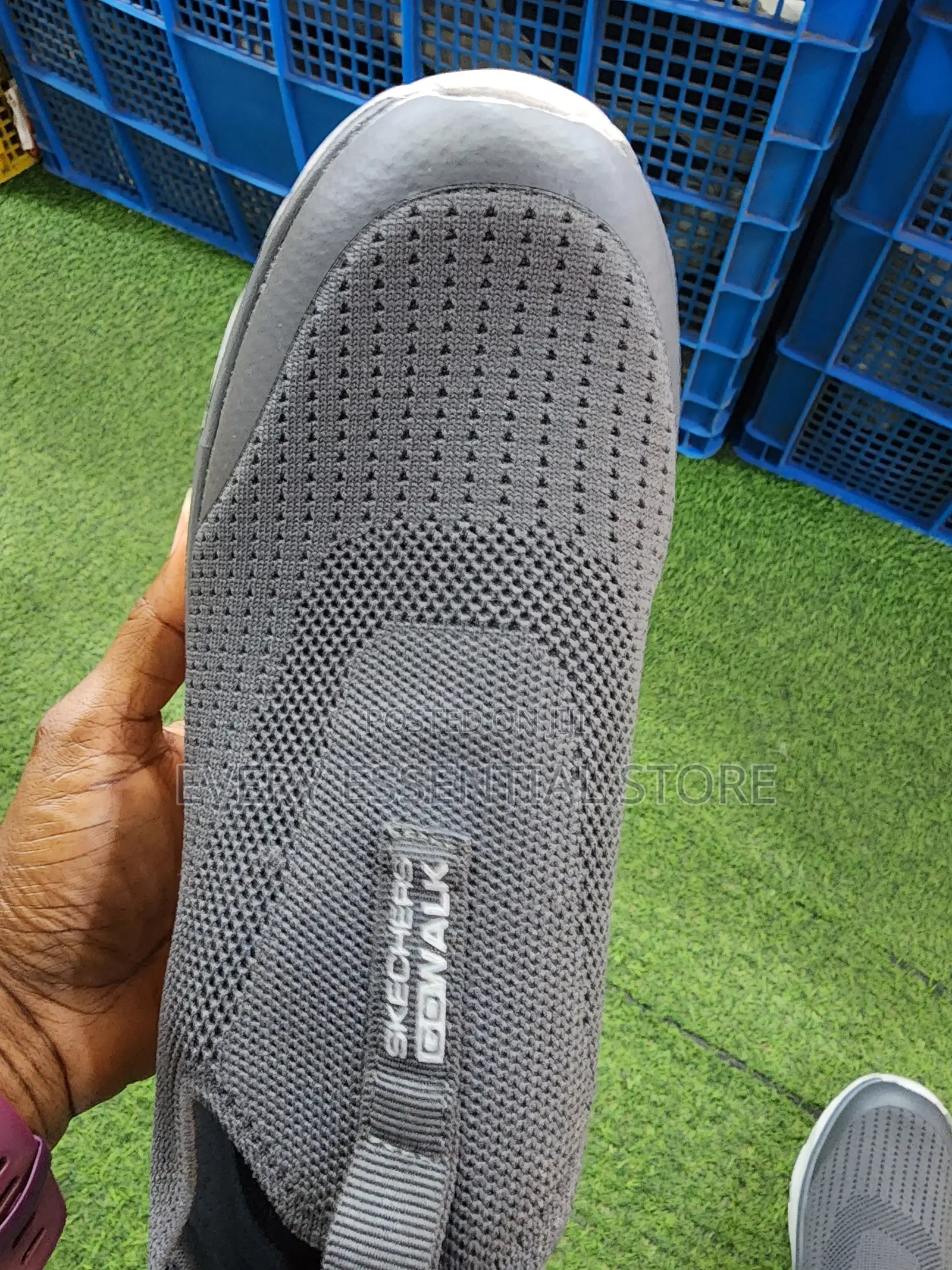 Skechers Arch Fit Sneakers Support All-Day Comfort Plus Lightweight
