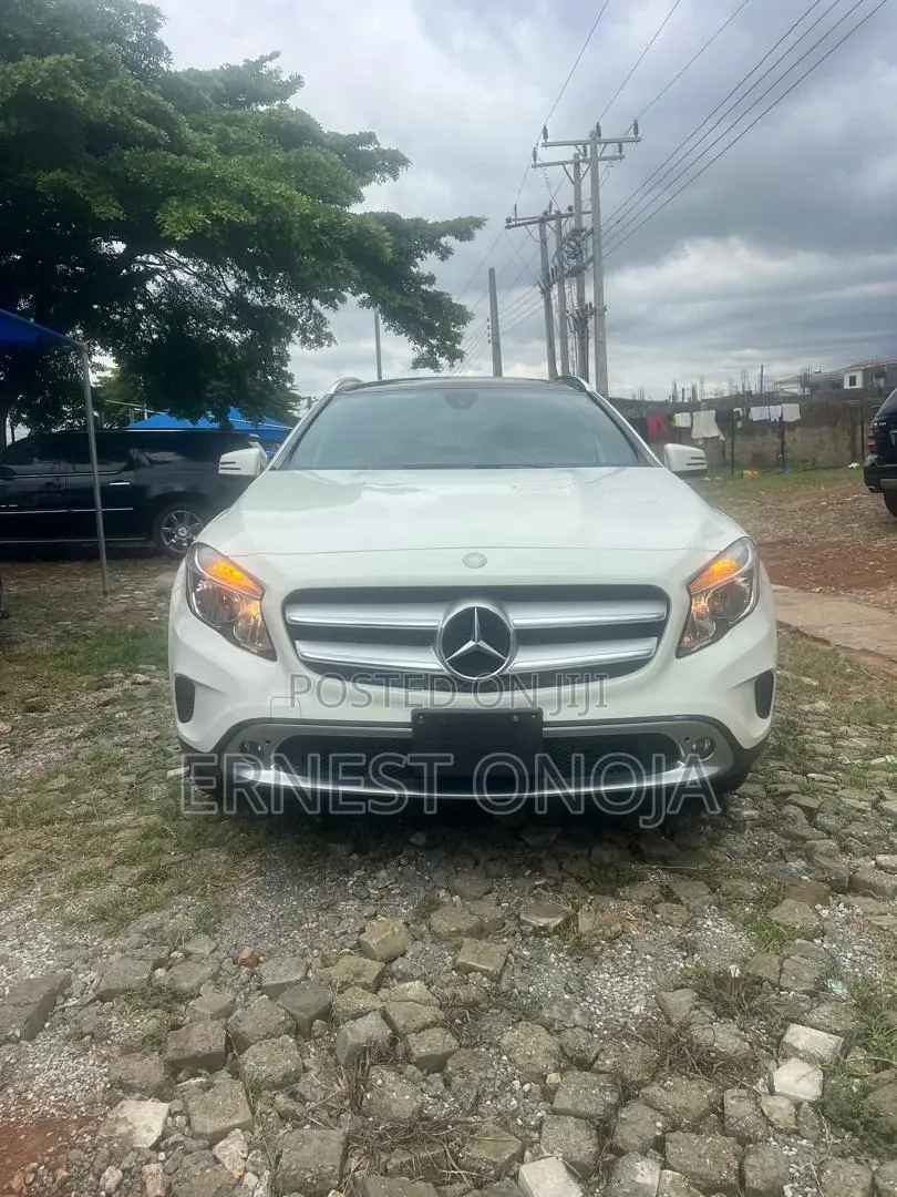 Mercedes-Benz GLA 250 2016 White
