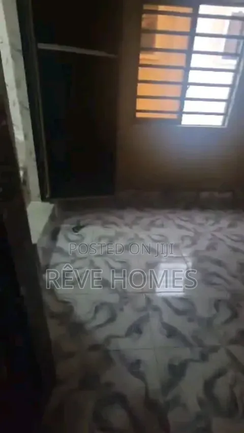 2bdrm Block of Flats in Pedro for rent