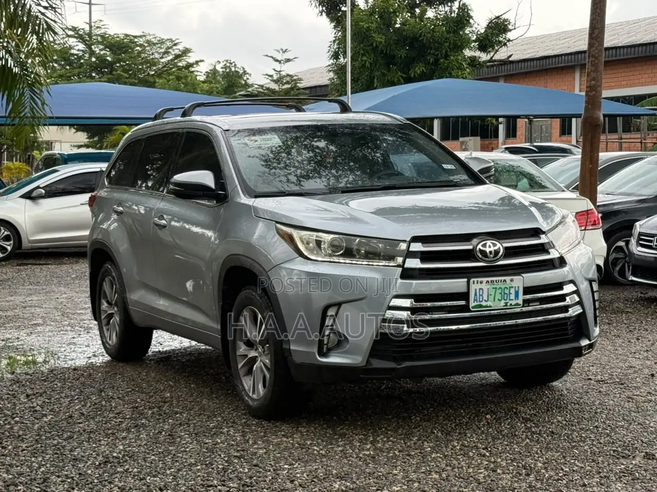Toyota Highlander XLE V6 4x2 (3.5L 6cyl 6A) 2016 Silver