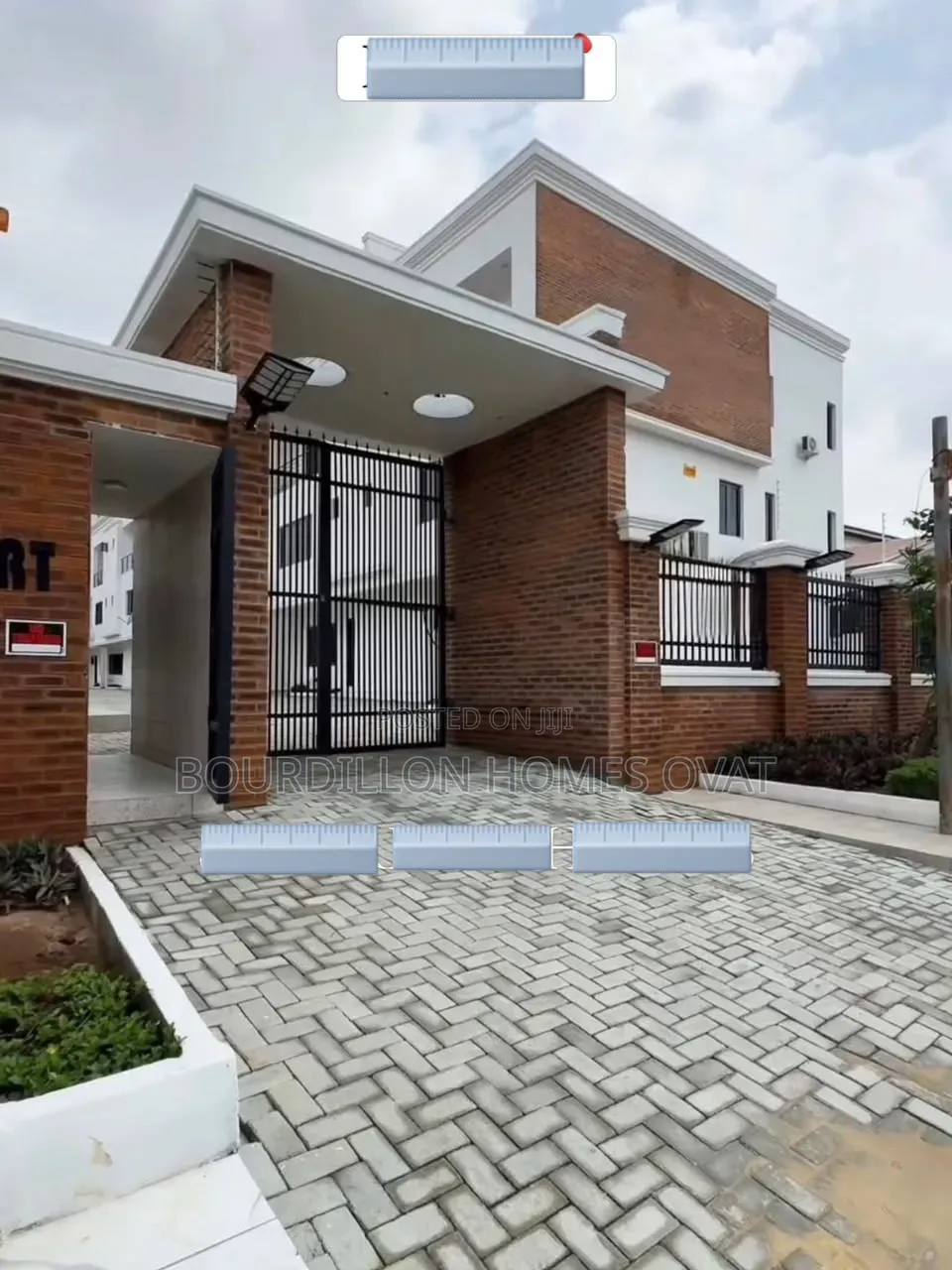 4bdrm Duplex in Ikoyi Lagos State for sale