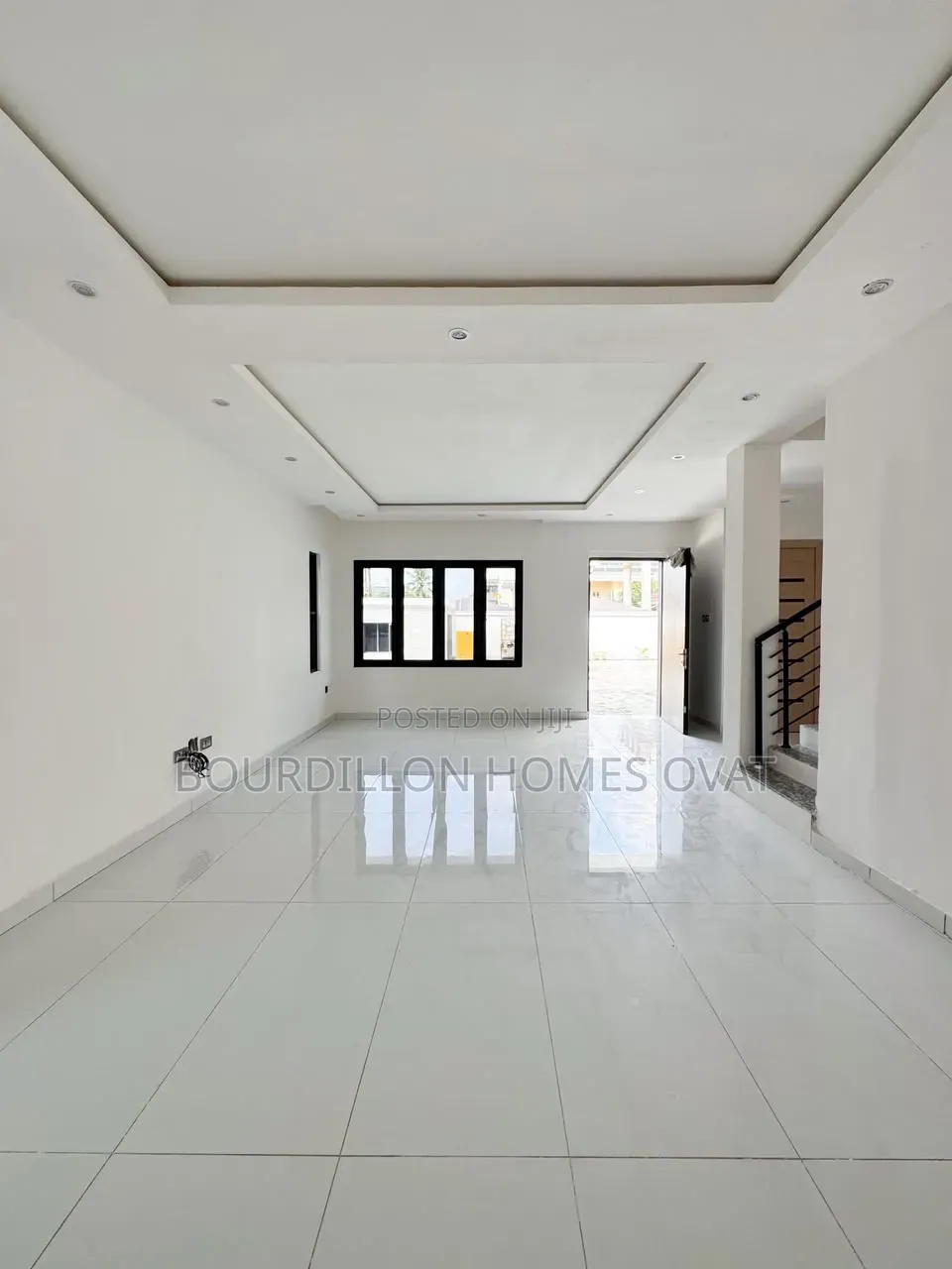 4bdrm Duplex in Ikoyi Lagos State for sale