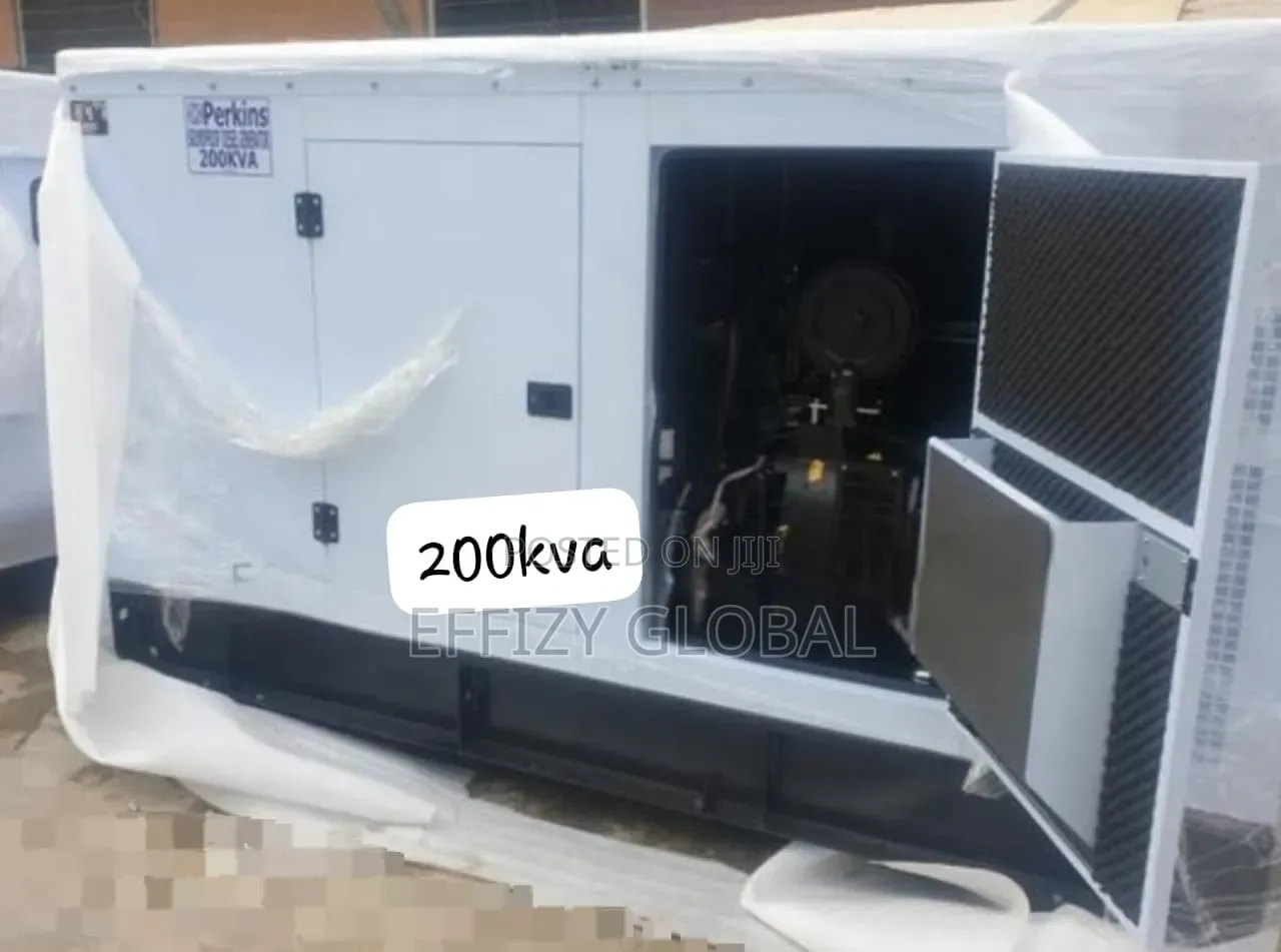 Heavy-Duty Perkins 200kva Soundproof Generator 100% Copper Alternators