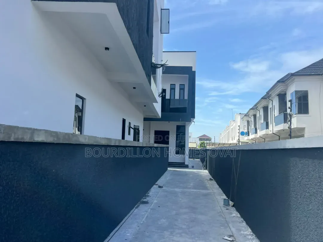 4bdrm Duplex in Orchid Lekki Lagos for sale