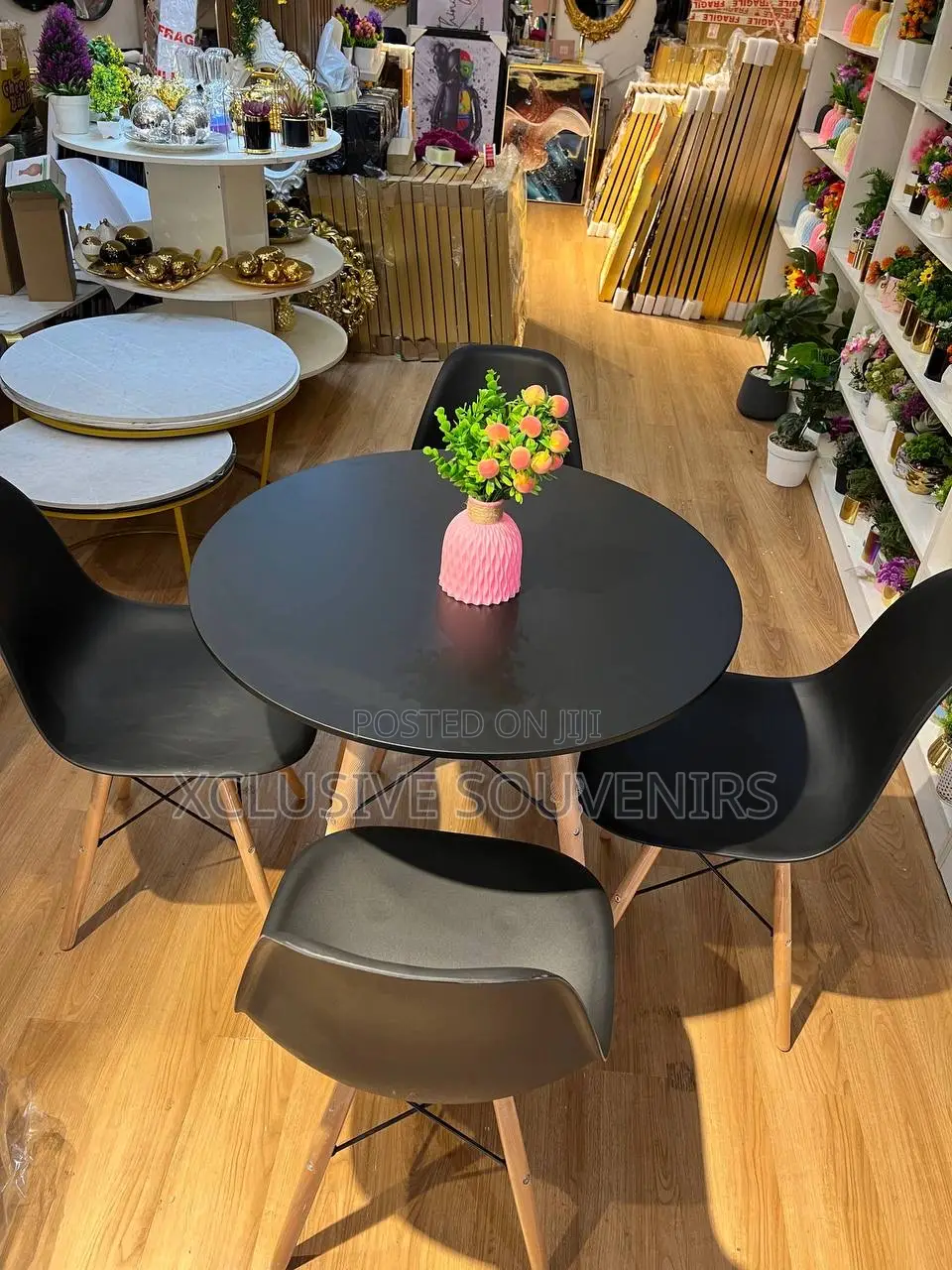 4 Sitter Modern Square/Round Dinning Set in Color White and Black