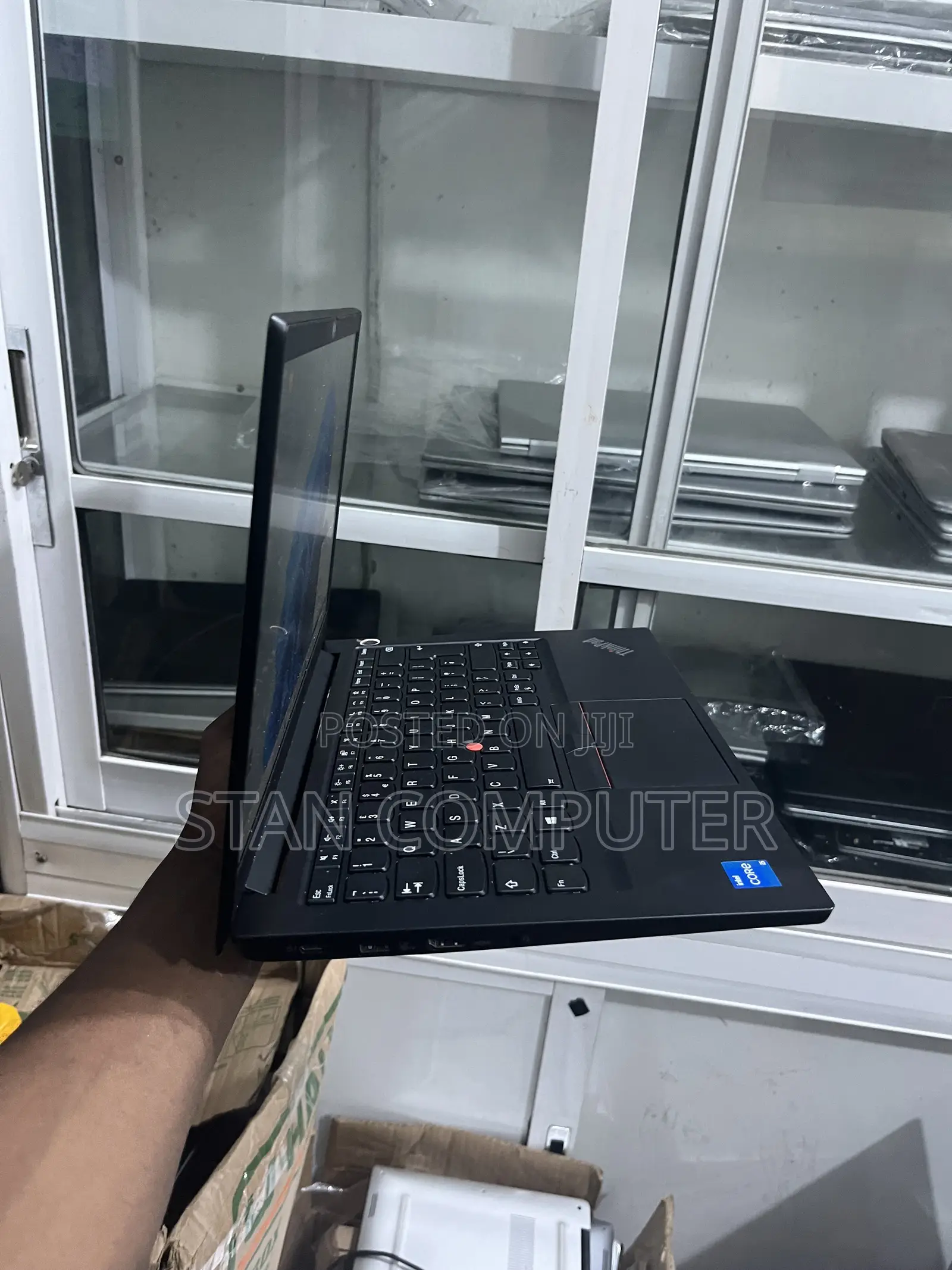 Laptop Lenovo ThinkPad E14 Gen 2 16GB Intel Core i5 SSD 256GB