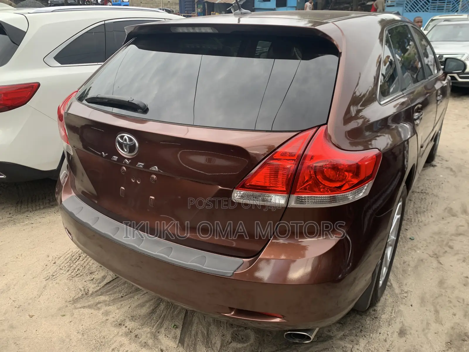 Toyota Venza Limited 2016 Brown
