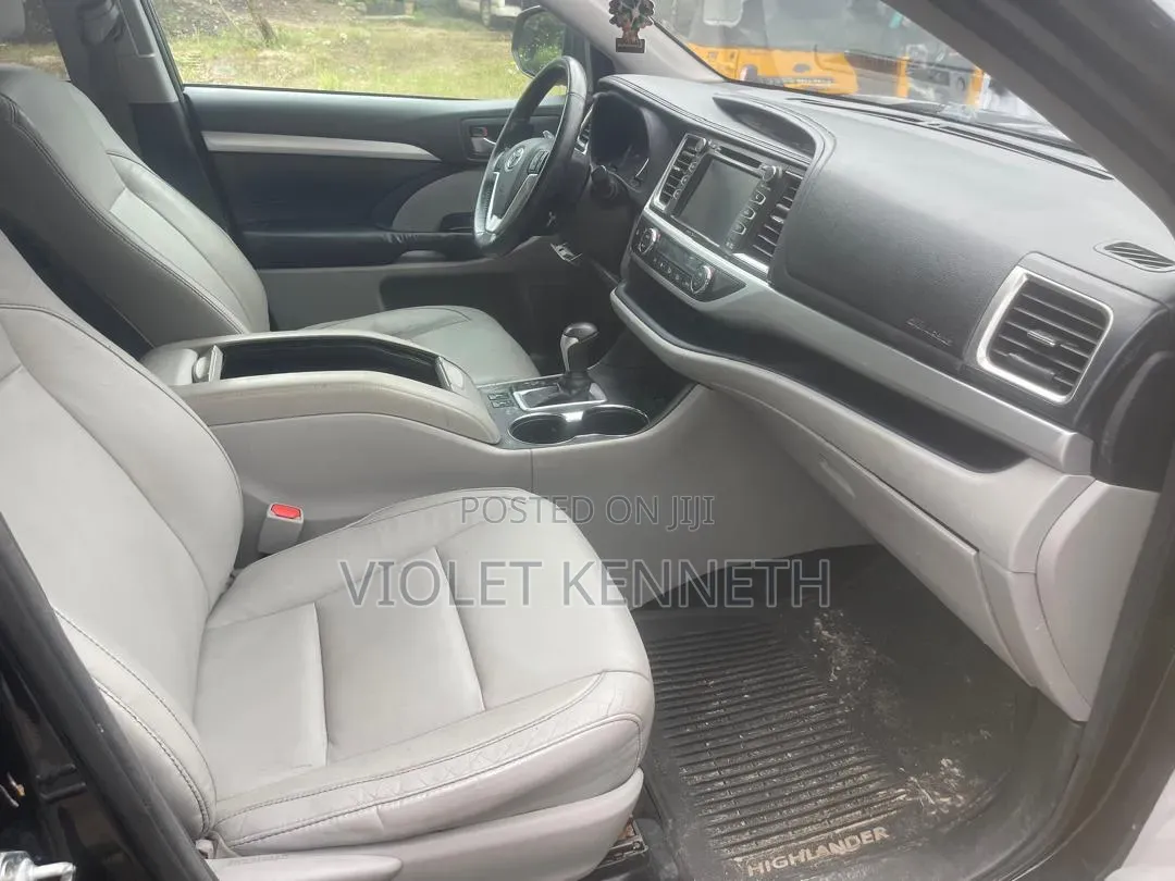 Toyota Highlander 2015 Black