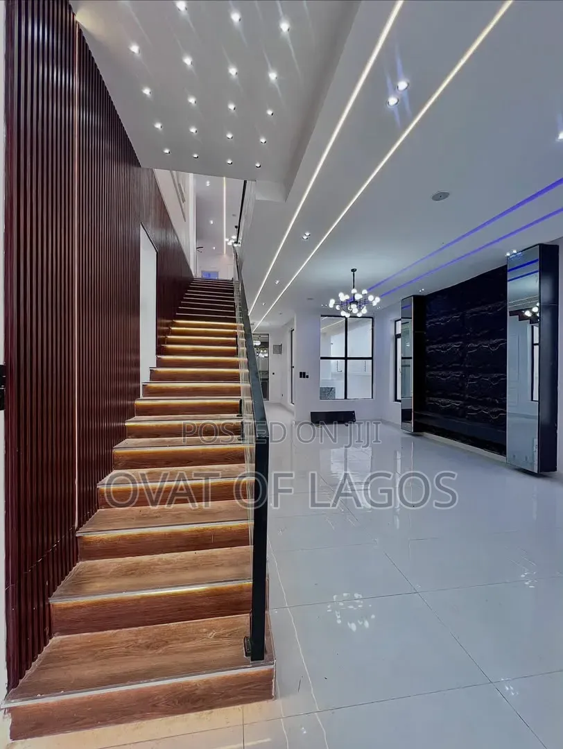 5bdrm Duplex in Lekki Palm City, Ado / Ajah for sale