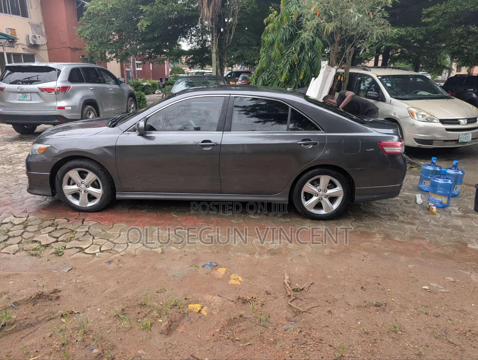 Toyota Camry 2011 Gray