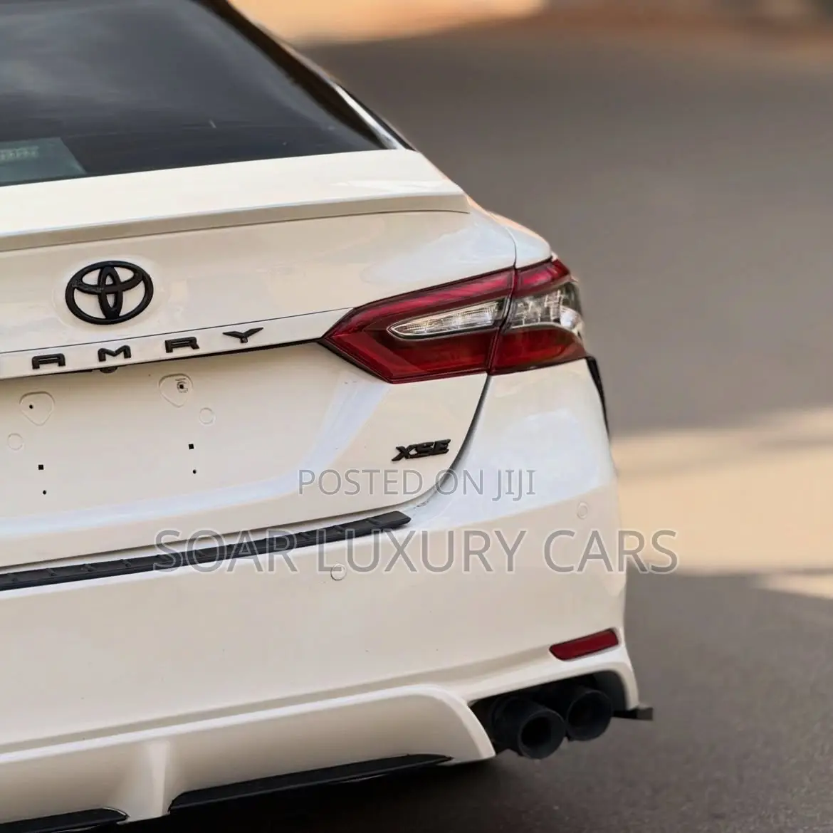 Toyota Camry XSE V6 2021 White