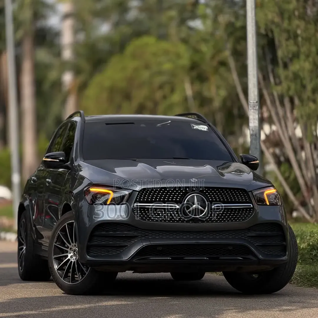 Mercedes-Benz GLE-Class 2023 Gray