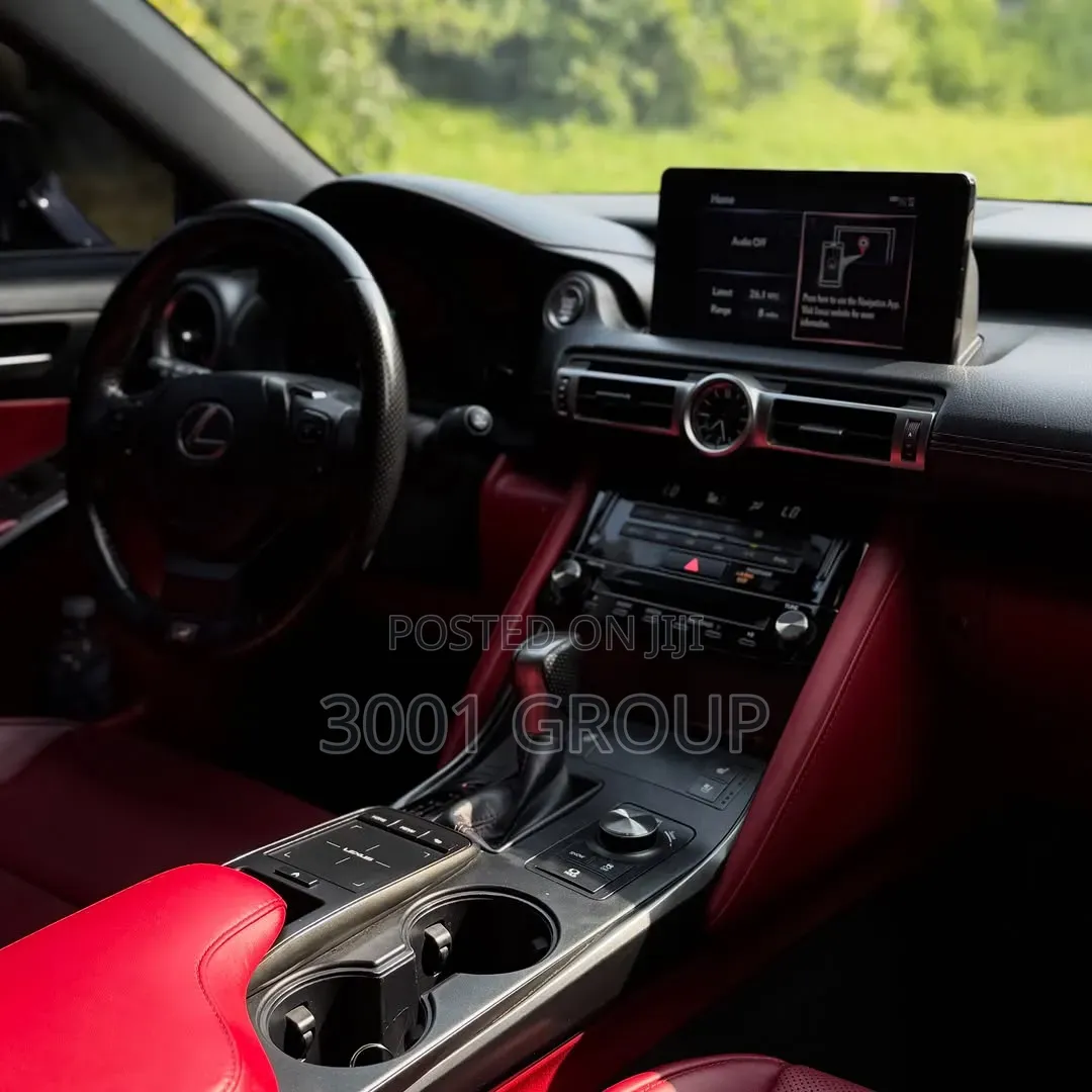 Lexus IS 2022 Gray