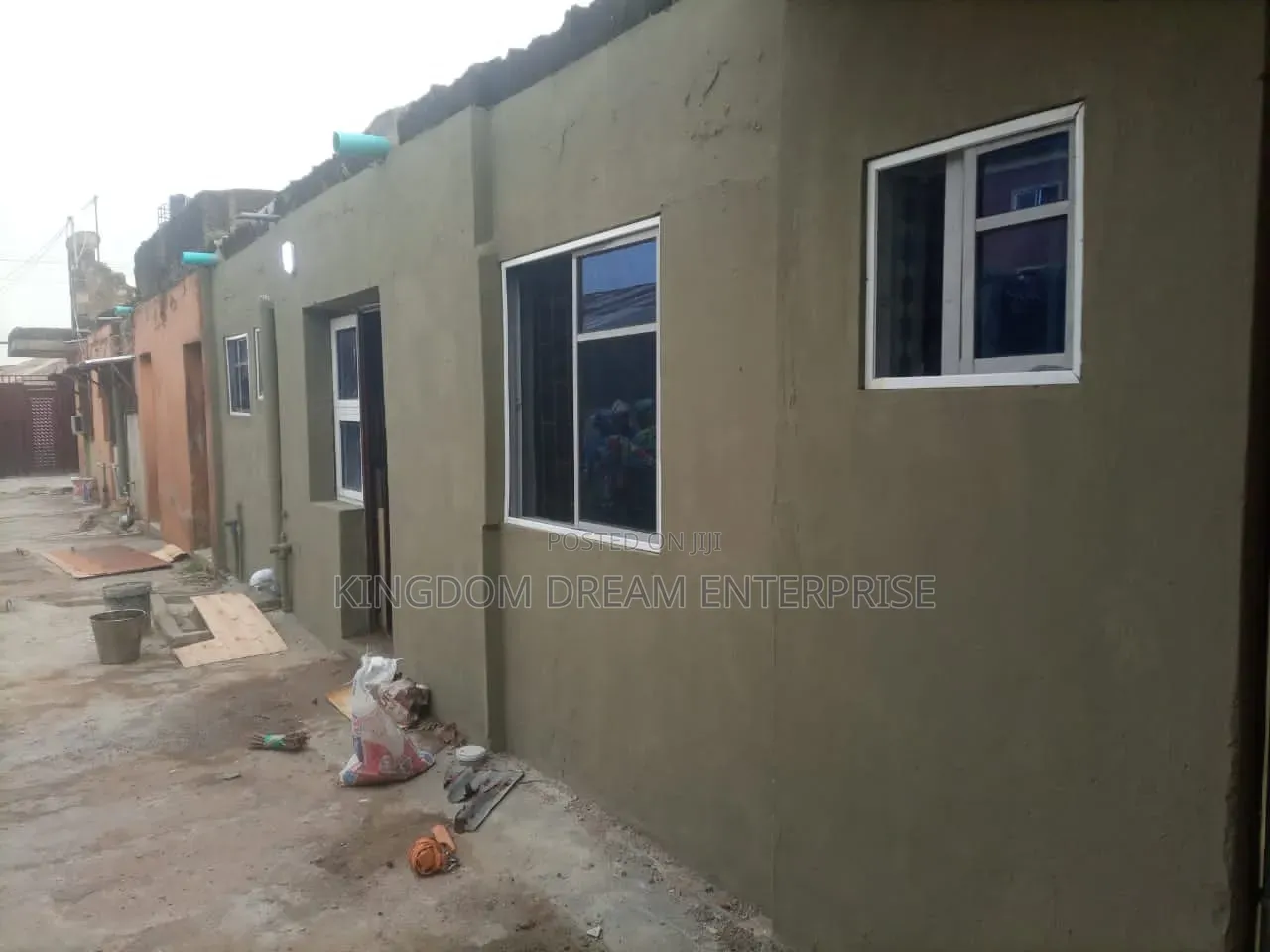 Mini Flat in Pero Agege, Pen Cinema for rent