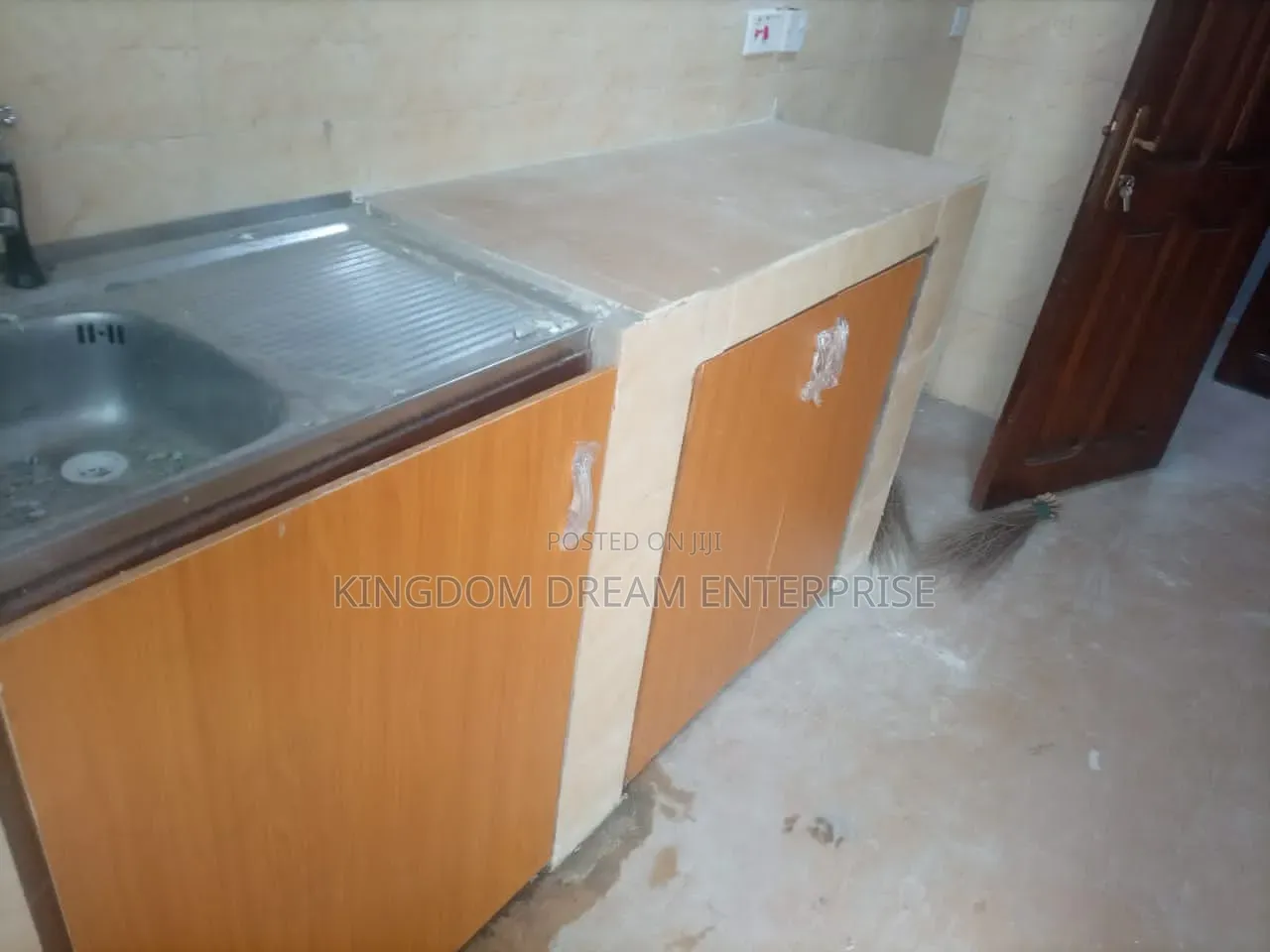 Mini Flat in Pero Agege, Pen Cinema for rent