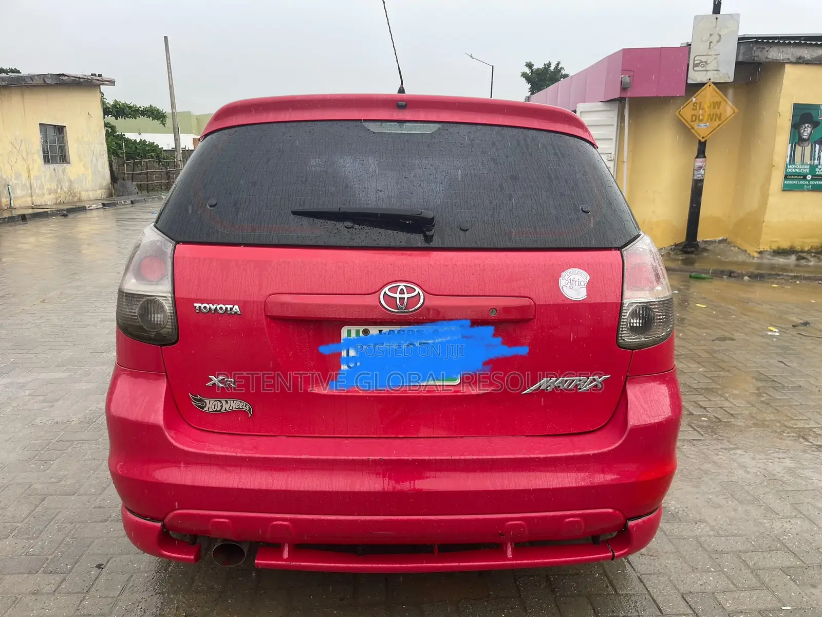 Toyota Matrix XR Hatchback AWD (1.8L 4cyl 4A) 2005 Red