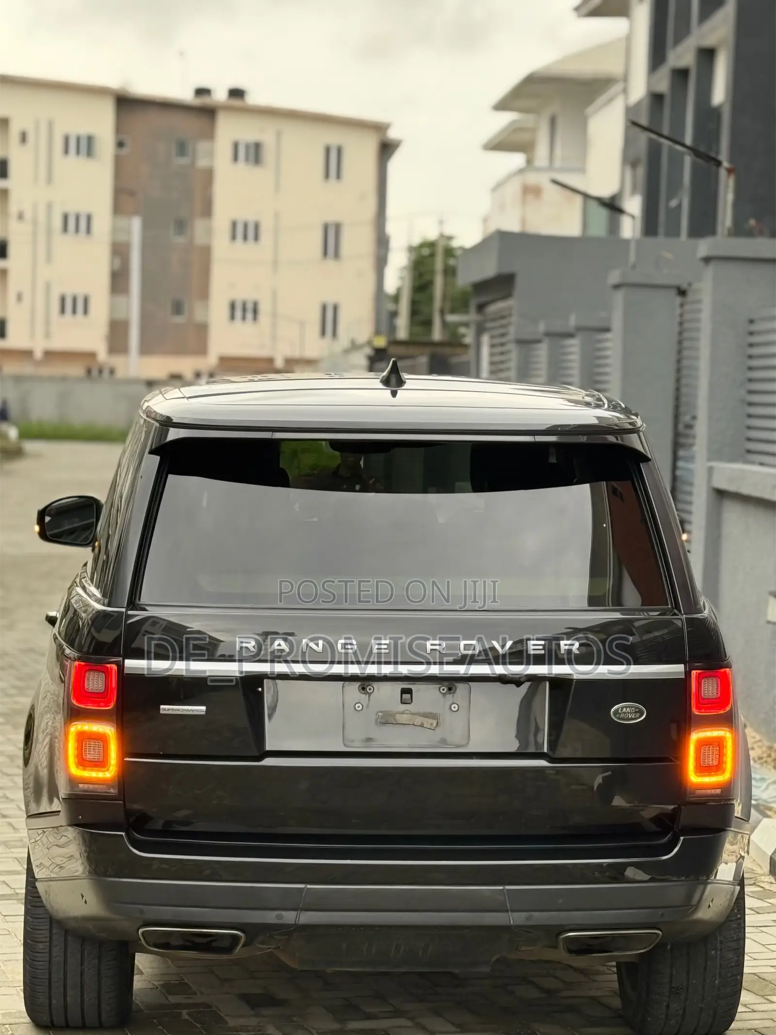 Land Rover Range Rover 3.0L Supercharged 2018 Black