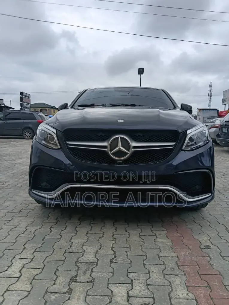 Mercedes-Benz GLE-Class 2017 Blue