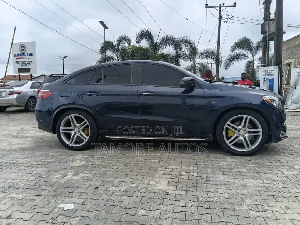 Mercedes-Benz GLE-Class 2017 Blue