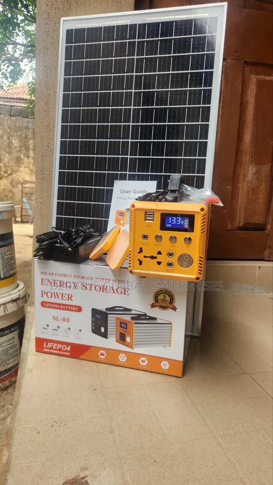 Energy Storage 300w Solar Generator 70watts Panel