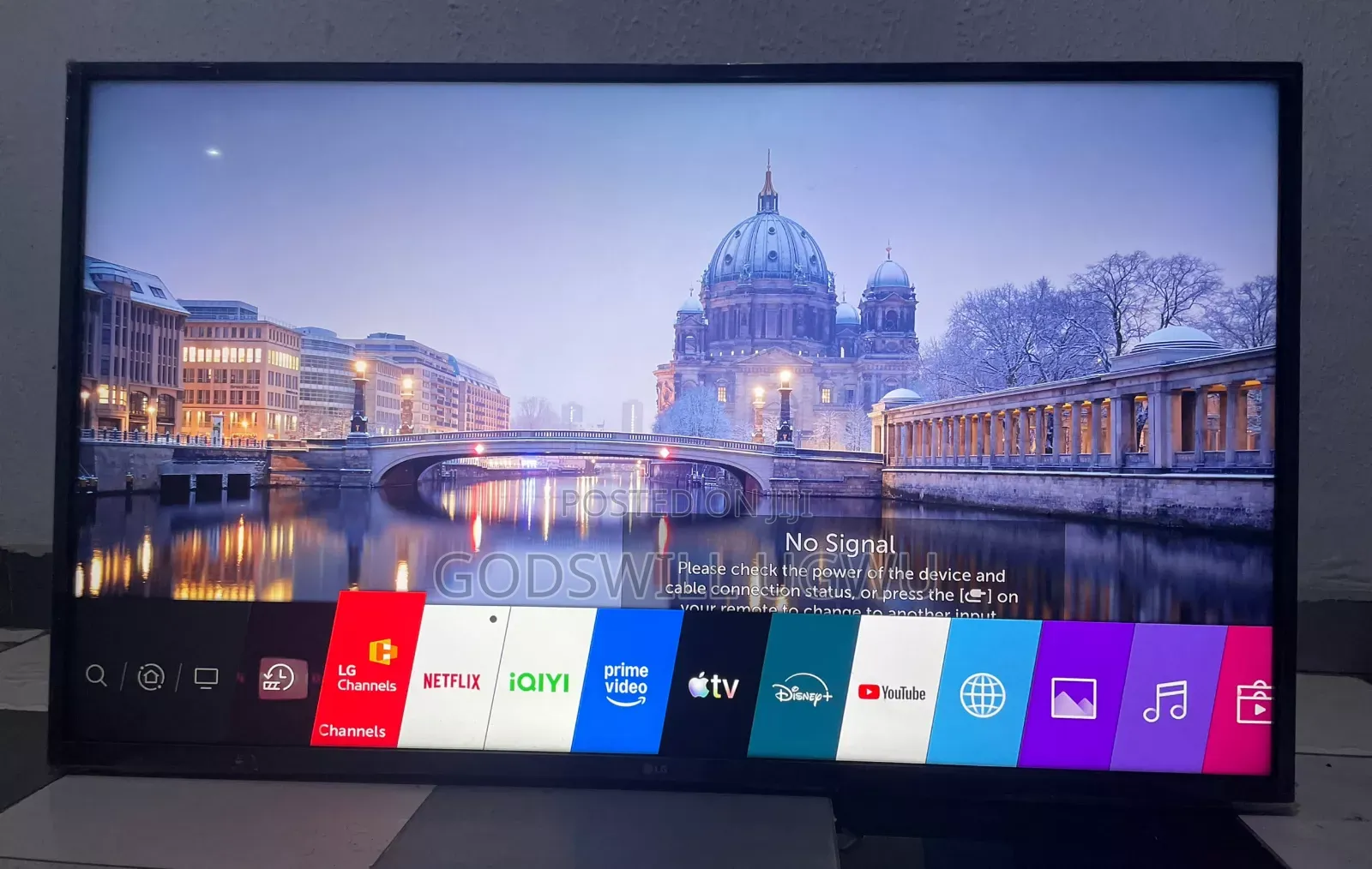 LG 43um7300pwa 43-Inch Uhd Smart TV