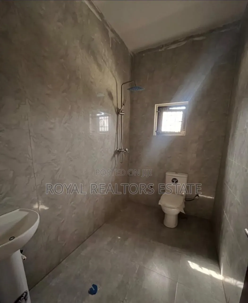 4bdrm Duplex in Koko Estate Behind, Galadimawa for sale