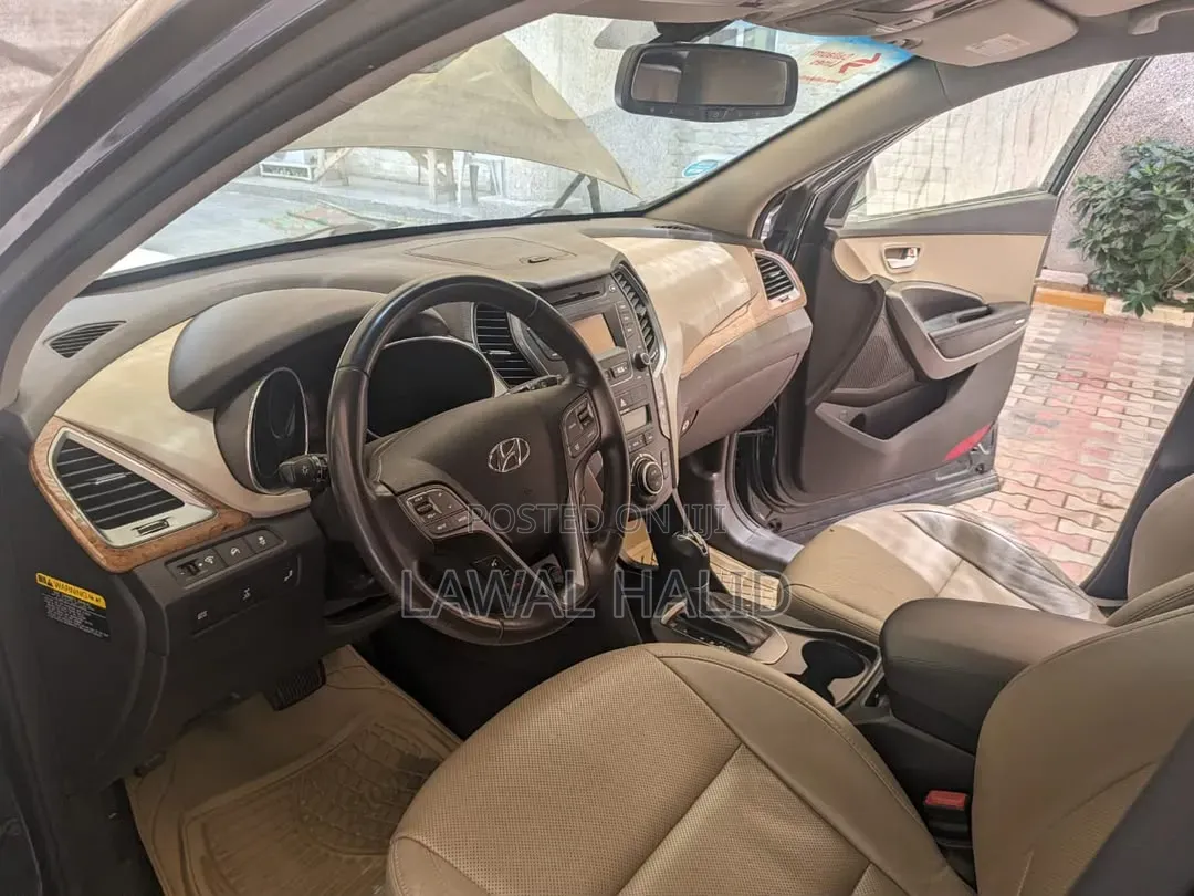 Hyundai Santa Fe 2016