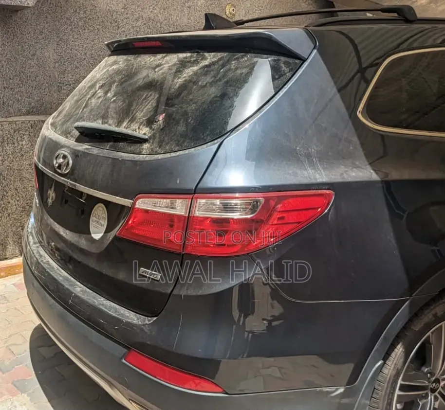 Hyundai Santa Fe 2016