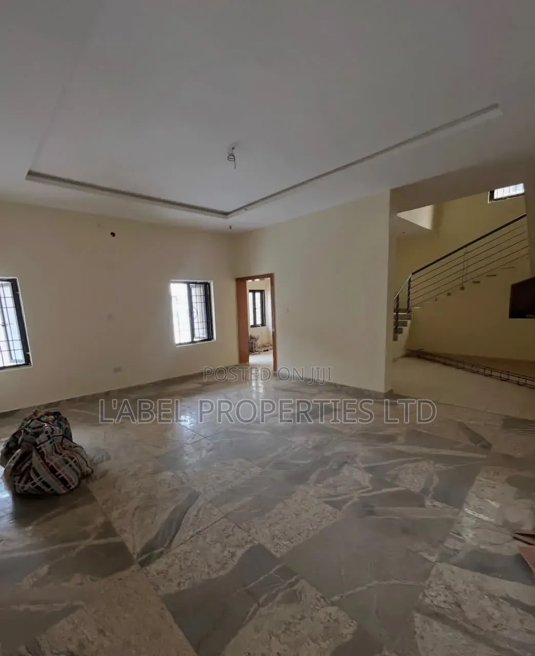4bdrm Duplex in Galadimawa for sale