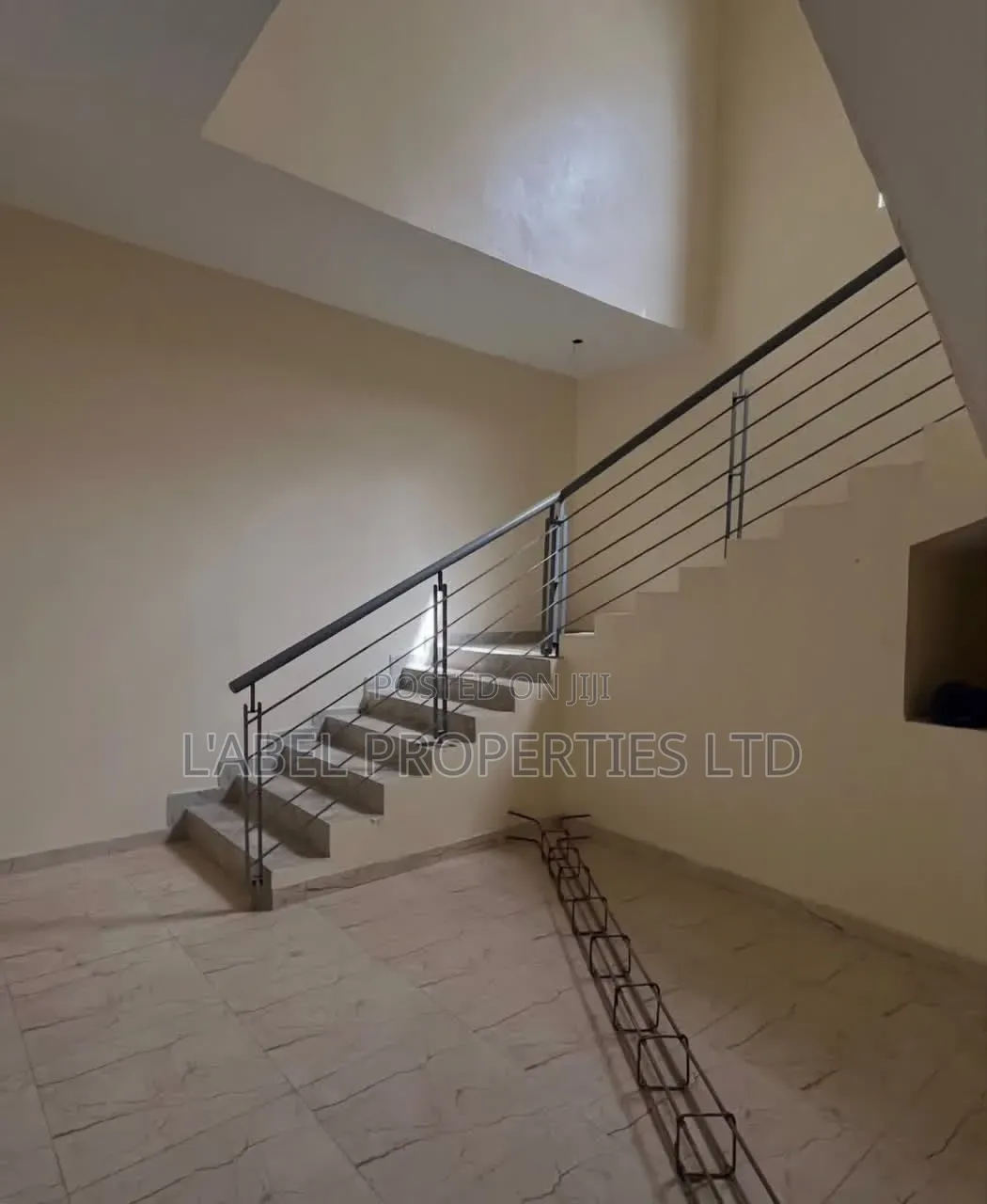 4bdrm Duplex in Galadimawa for sale