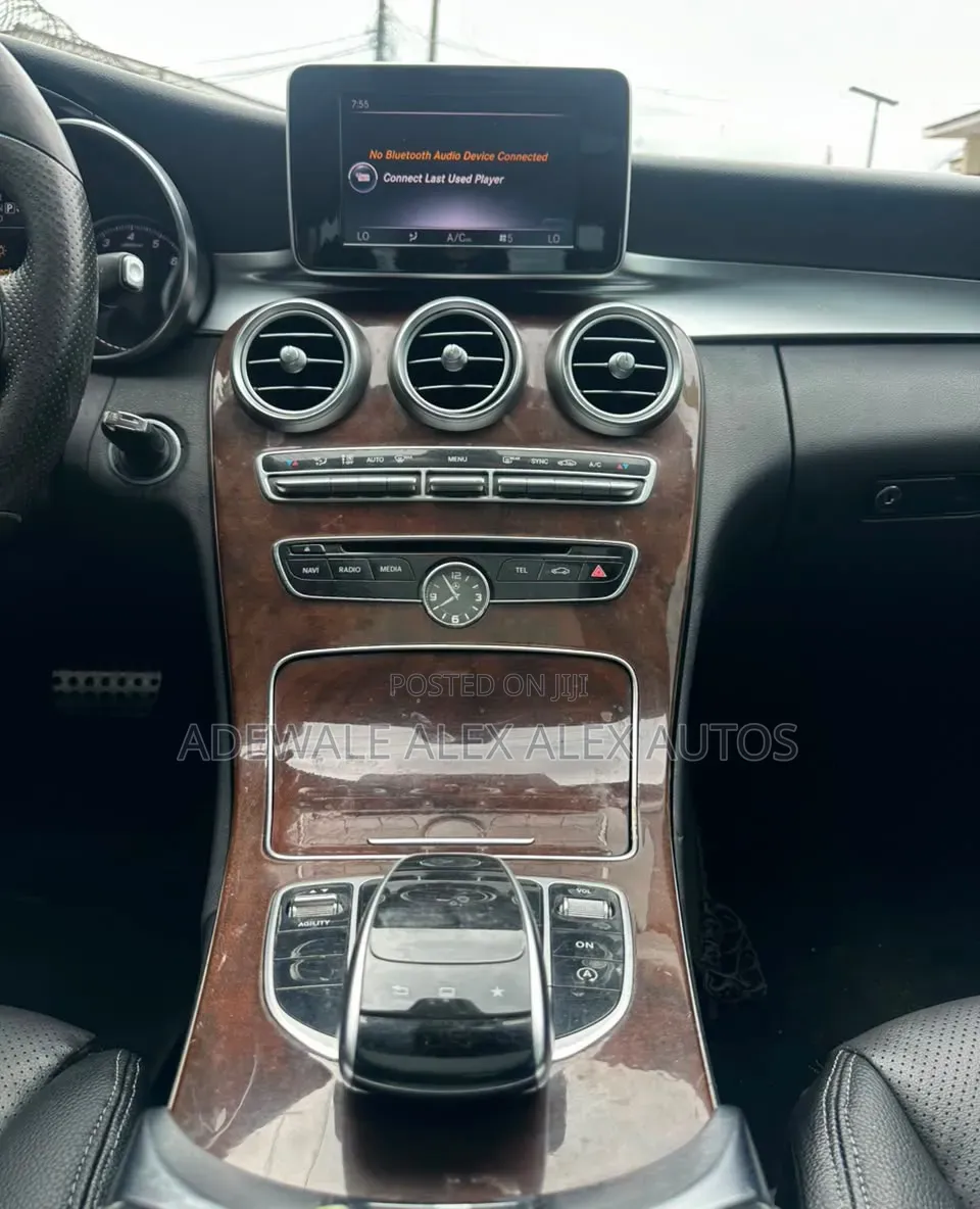 Mercedes-Benz C300 2016 Black