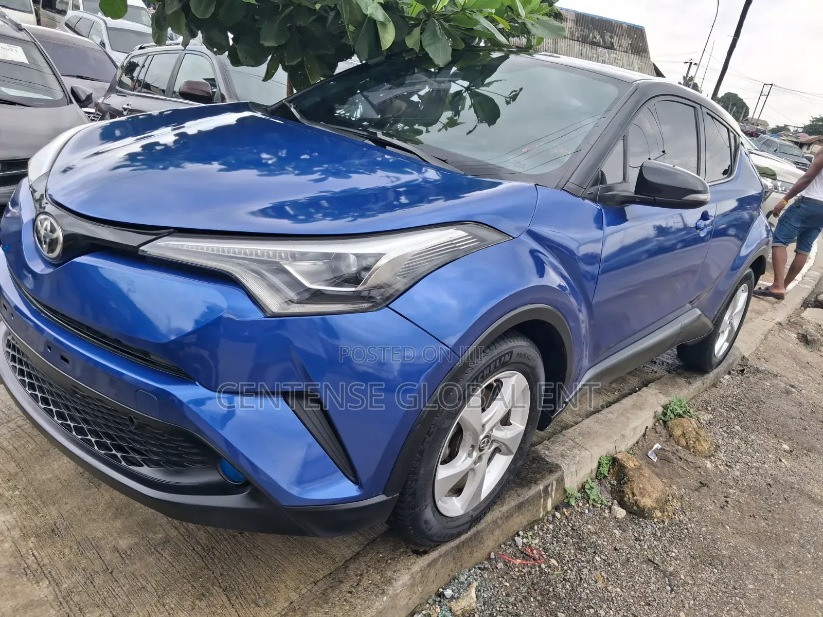 Toyota C-HR 2018 Blue