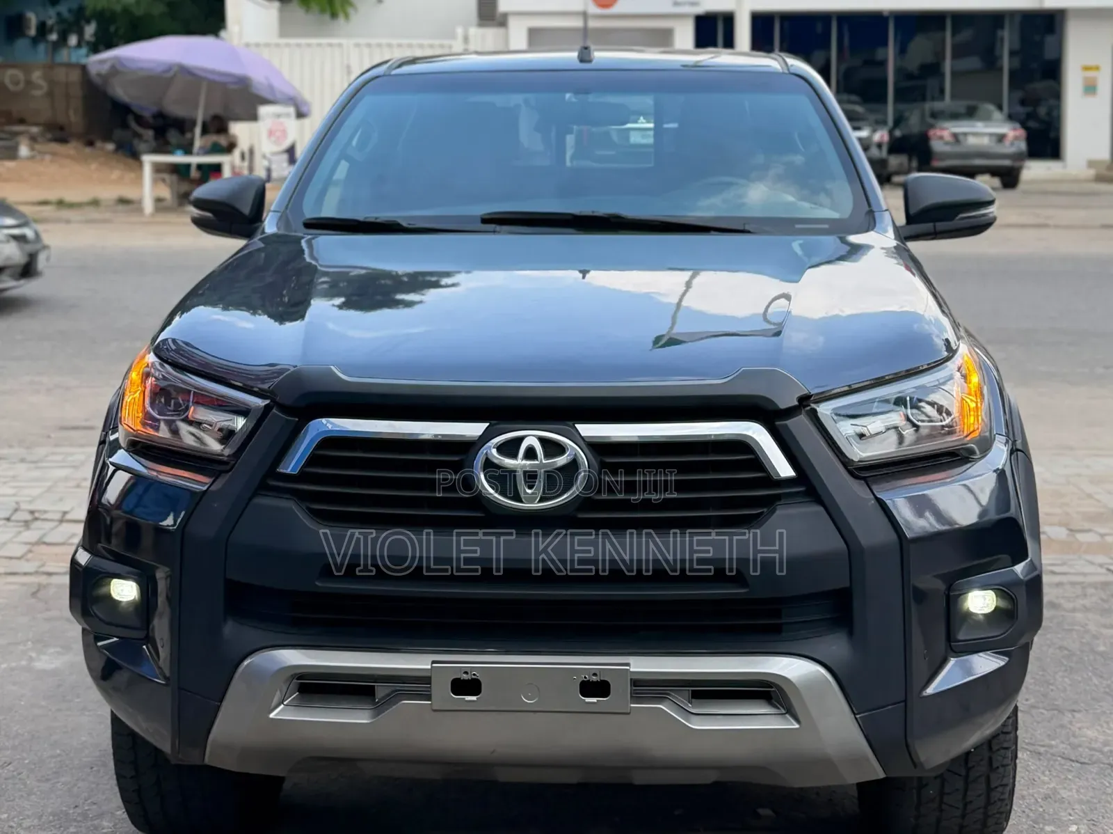 Toyota Hilux 2021 Black