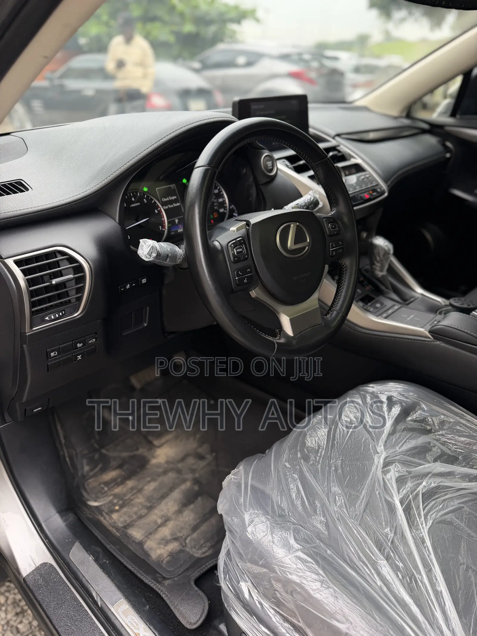 Lexus NX 300 FWD 2019 Gray