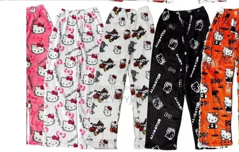 Cozy Hello Kitty Fleece Pyjama Trousers – Soft Loungewear Pants