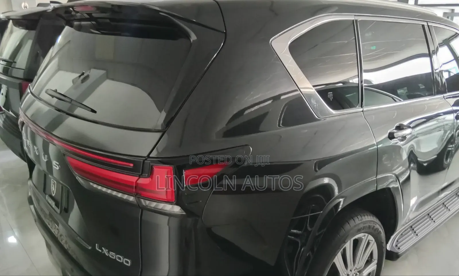 New Lexus LX 600 2025 Off white