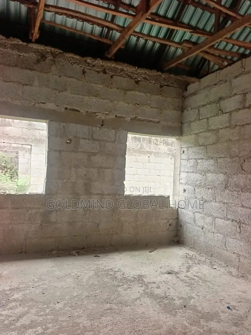 3bdrm Bungalow in Lugbe District. for sale