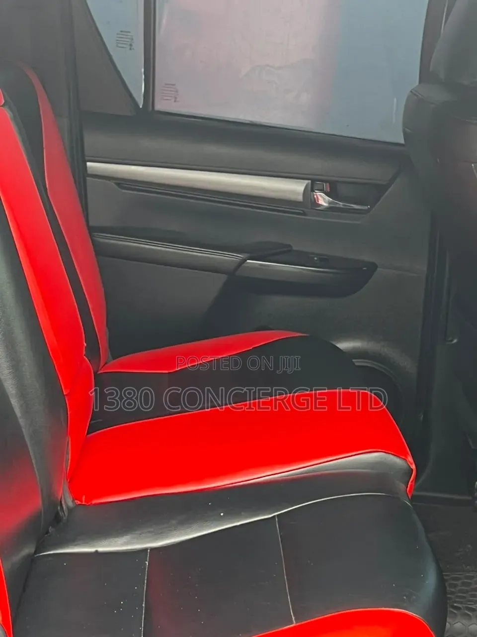 Toyota Hilux 2022 Black